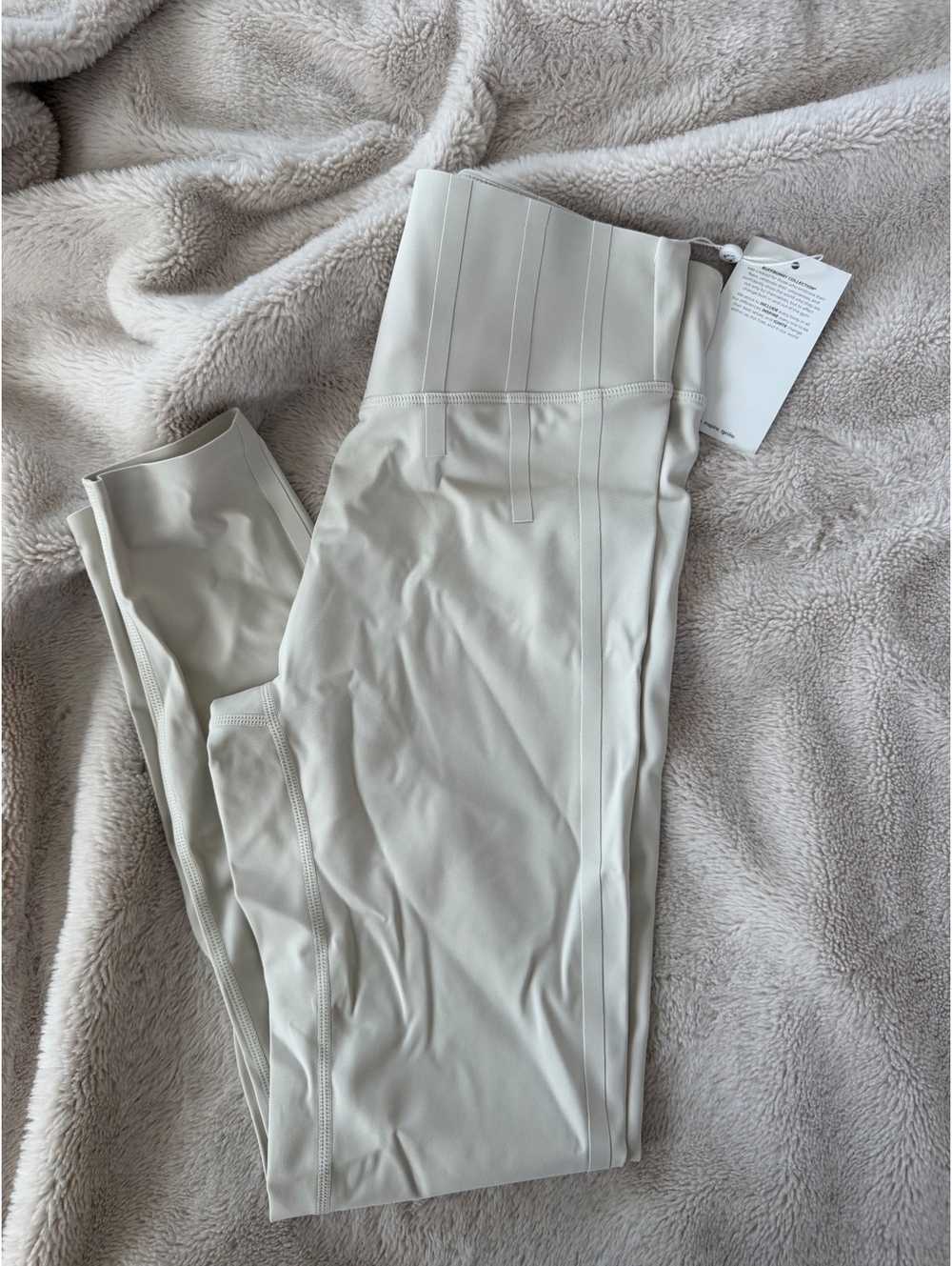 Buffbunny Collection Airbrush Legging in Bone, Size Large